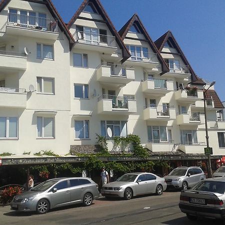 Apartament Portowy Z Garazem, Ul Towarowa Kołobrzeg Rum bild