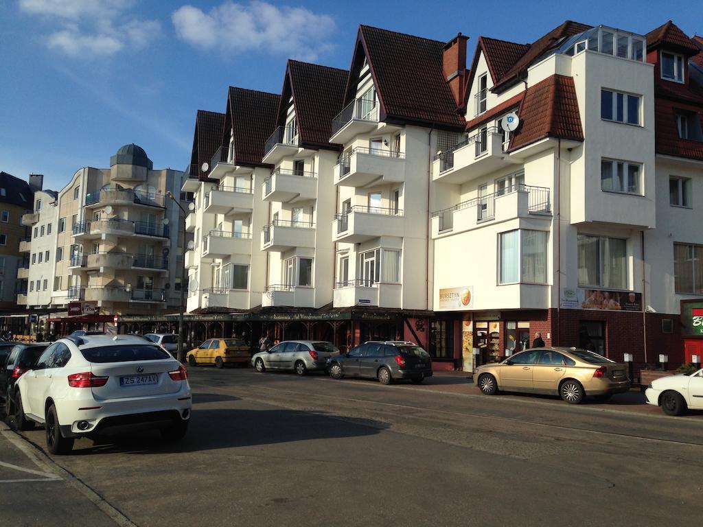 Apartament Portowy Z Garazem, Ul Towarowa Kołobrzeg Rum bild